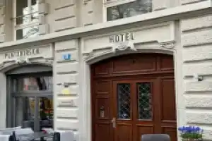 Hotel «Platzhirsch», Цюрих