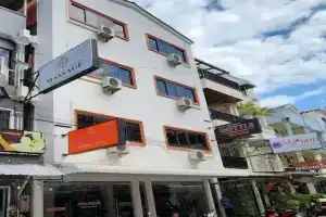 Arya Suites Patong Beach, Патонг