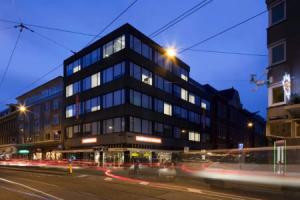 easyHotel Amsterdam City Centre South, Амстердам