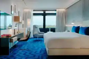 Renaissance Warsaw Airport Hotel, Варшава