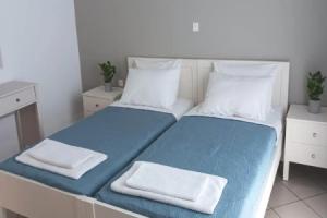 JP Pool & Apartments, Кардамена