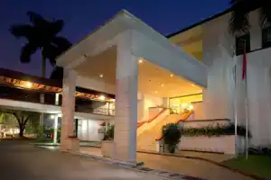 Апартаменты «Diamond Westlake Suites», Ханой
