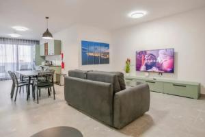 Horizon Suites by the Sea, Сент-Полс-Бэй