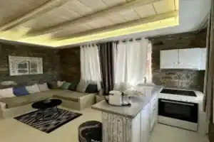 Mykonos Village, Ано Мера