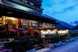 Hotel «Sant'Orso», Конье