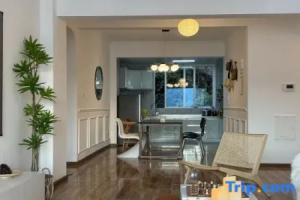 Dali Xingmai Mountain and Sea View Homestay (Erhai Branch), Дали