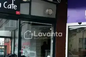 Lavanta Suit Hotel, Эсеньюрт