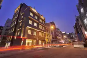 Hotel «Bencoolen @ Hong Kong Street (SG Clean, Staycation Approved)», Сингапур