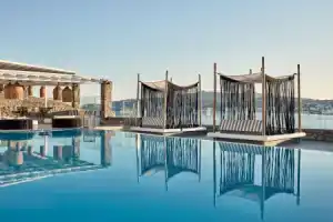 Mykonos No5 Luxury Suites & Villas, Орнос