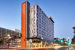 Canopy by Hilton Tempe Downtown, Темпе
