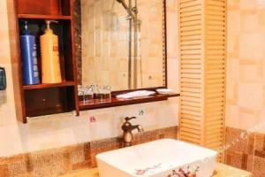 Niaoyu Huaxiang Leisure Inn, Дали
