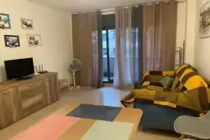 Apartamento de felicidad y sueños, Льорет де Мар