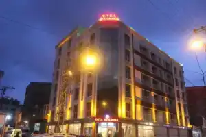Resmina Hotel, Ван