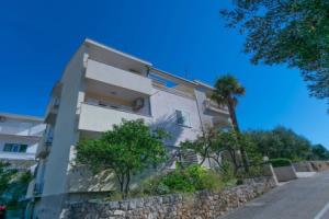 Apartments Zoran, Драшнице