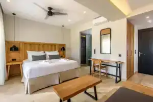 Anesea Hotel, Малия