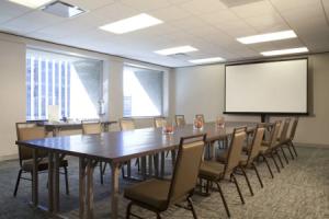 Отель «The Westin Dallas Downtown», Даллас
