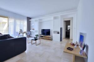 Appartement Rue Grimaldi, Ницца
