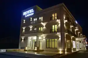 Hotel «Lazaro», Подгорица