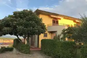 Il Nespolo, Каврилья