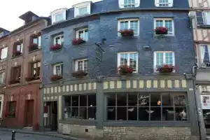 Hotel «Le Dauphin Les Loges», Онфлер