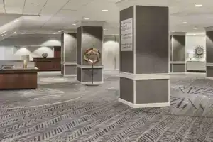 Отель «Portland Marriott Downtown Waterfront», Портленд