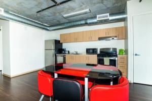 Hollywood Triumph Apartment, Лос-Анджелес