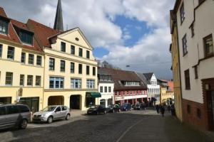 Ferienwohnungen Friesische Straße, Фленсбург