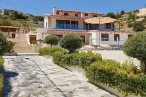 Stylish Pool Side Apartment With Stunning sea View RU, Агия-Пелагия