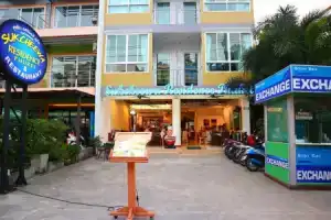 Отель «Sukcheewa Residence Phuket», Патонг