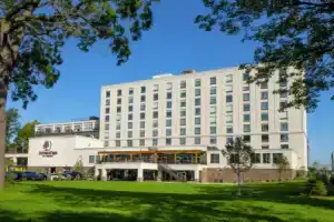 DoubleTree by Hilton Hotel Niagara Falls New York, Ниагара-Фолс