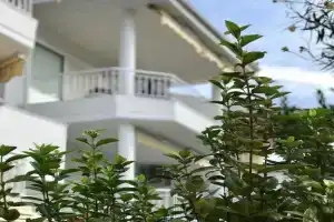 Sand & Sea design apartment, Пефкохори
