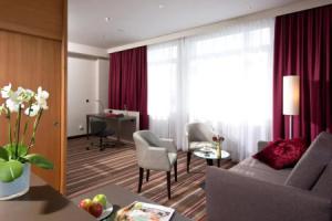 Leonardo Hotel Karlsruhe, Карлсруэ
