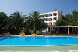 Margarita Aparthotel, Ипсос