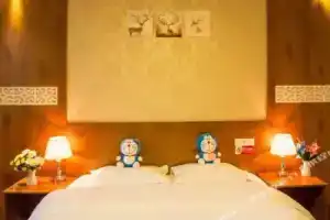 Lijiang hongyanyuan Hotel, Лицзян