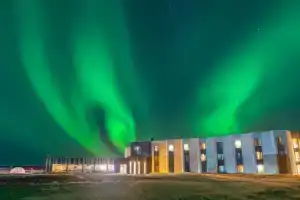 Landhotel, Хедла