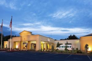 Отель «DoubleTree by Hilton Charlotte Airport», Шарлотт