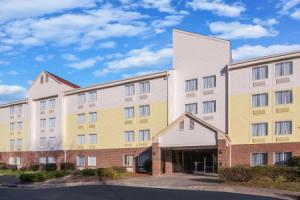 Days Inn by Wyndham Macon I-75 North, Мэйкон