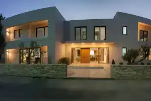 Апартаменты «Aethrion Boutique Homes», Като-Даратсо