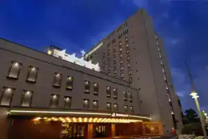 Rembrandt Hotel Atsugi, Ацуги