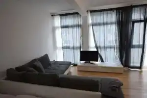 Tolstov-Hotels Ackerstraße Apartment, Дюссельдорф