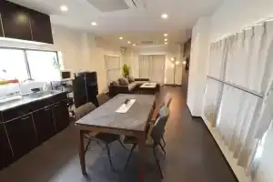 OguHouse Beppu, Беппу