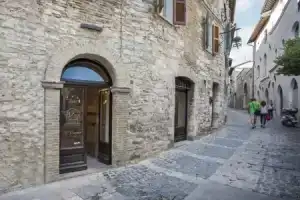 Hotel «Il Duomo», Ассизи