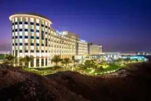 Crowne Plaza Muscat Ocec, An Ihg Hotel, Маскат