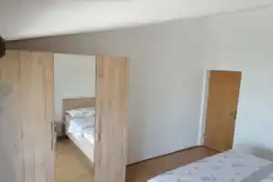 Apartment Ante - 50 M from the sea : A1 Seget Vranjica, Riviera Trogir, Сегет Враница