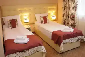 Hotel&Restaurant Premium Club, Яремче