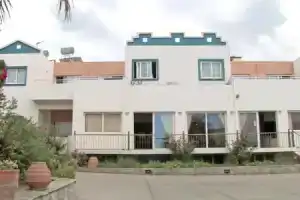 Galeana Mare Hotel, Аделианос-Кампос
