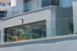 Isla Villas & Suites, Балион