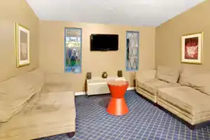 Отель «Knights Inn Indianapolis», Индианаполис