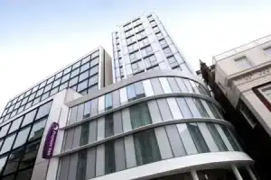 Premier Inn London Waterloo, Лондон