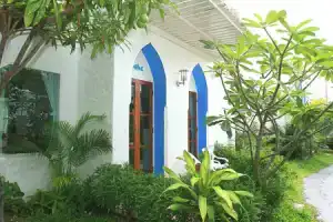 Baanmontra Beach Resort - Bankrut, Бан Крут